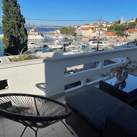 Apartman S M4 With The View Kali Exterior photo